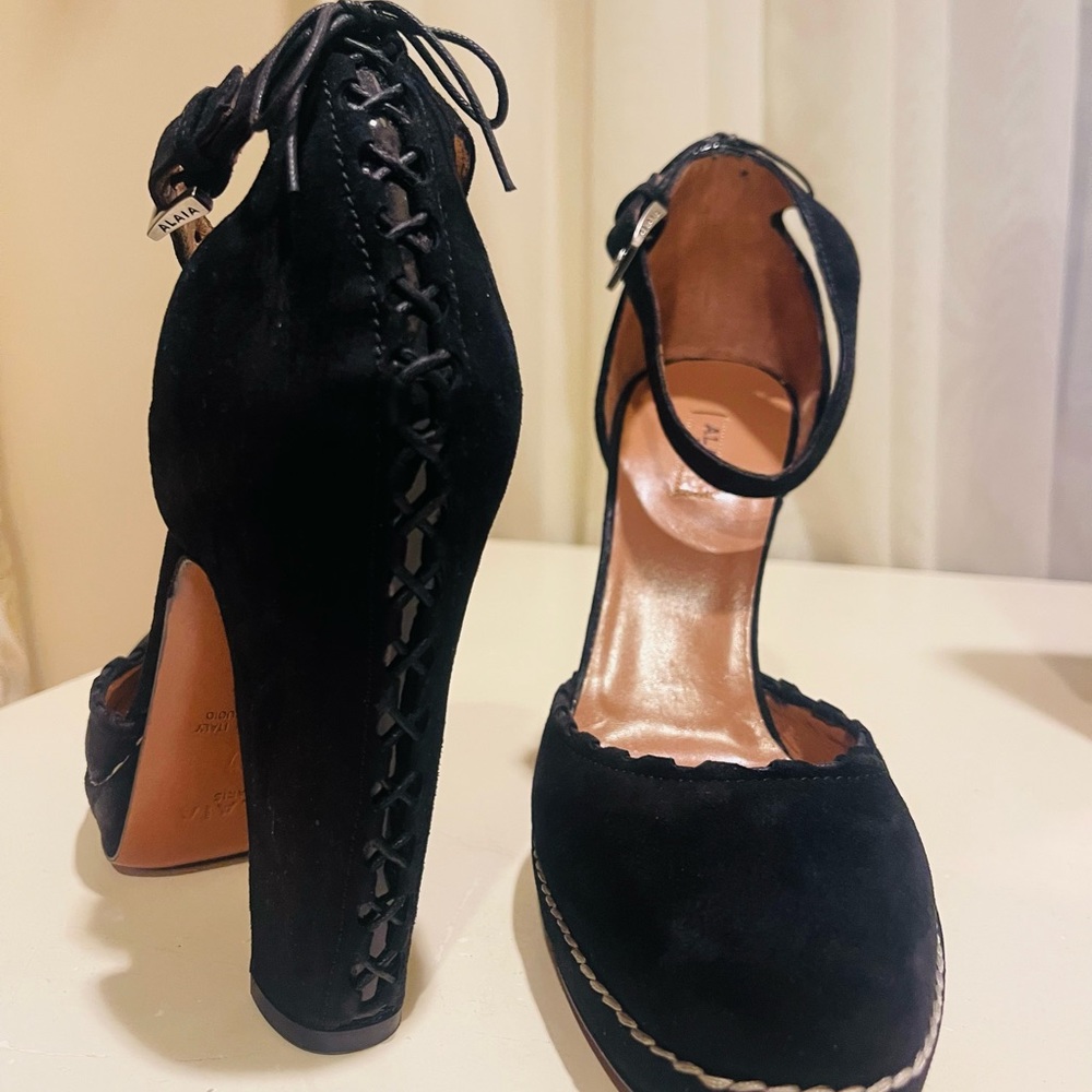 Alaia paris black suede platform  heel Size 37 IT
